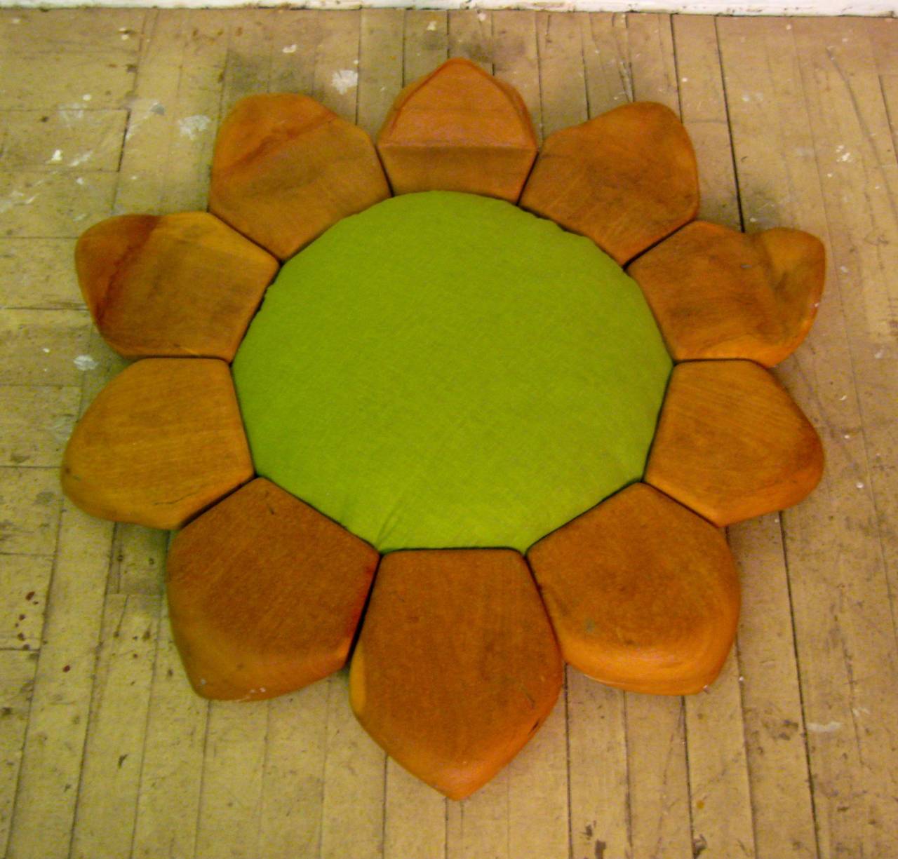 American Custom Made Lotus Flower Meditation Chair