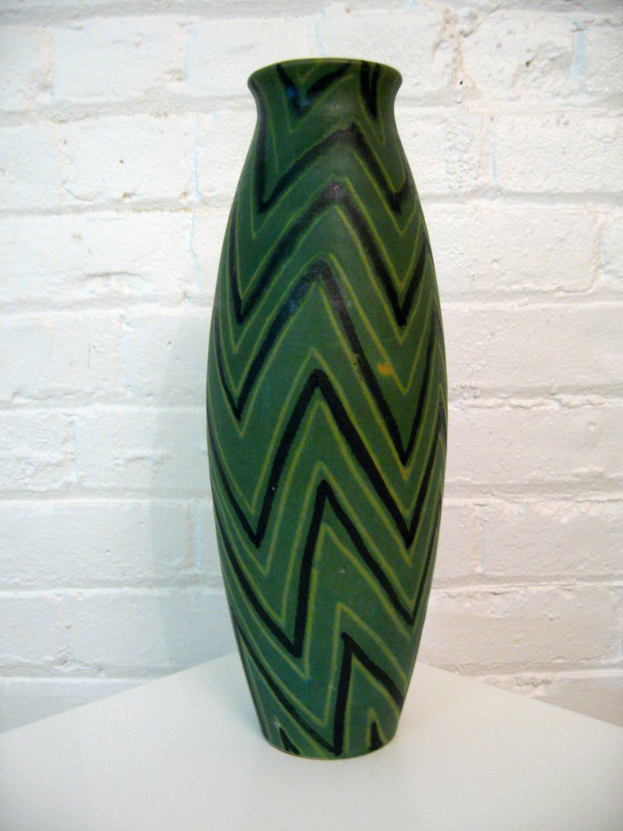Signed Alvino Bagni Matte Green Pottery Vase