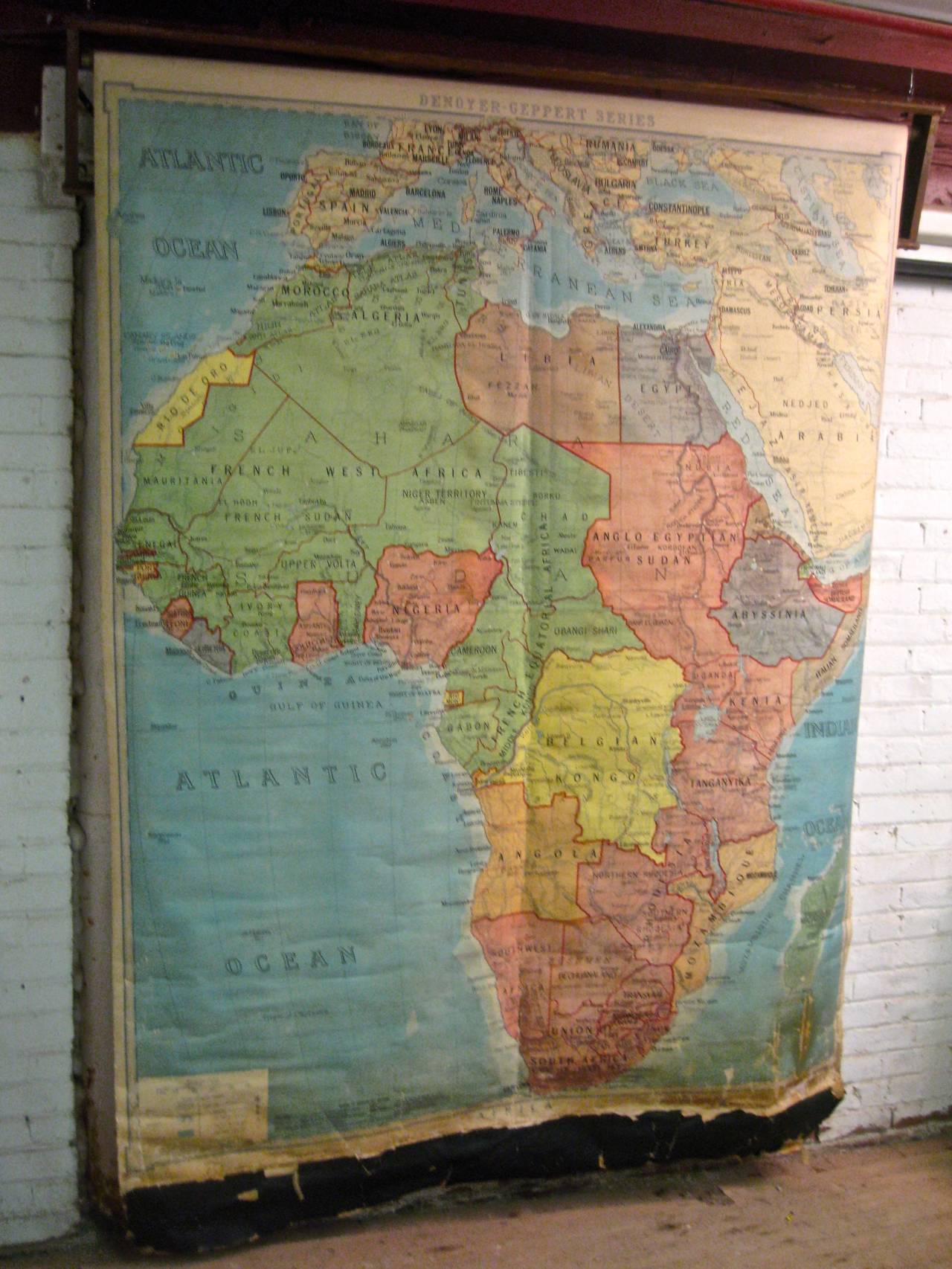 Amazing size and quality Denoyer-Geppert Map of Africa. Africa's strong colonial influences and exploiters are still fully evident and give a great history lesson. Belgian Kongo, Italian Somaliland, French Sudan, Tanganyika, Abyssinia, Rio de Oro