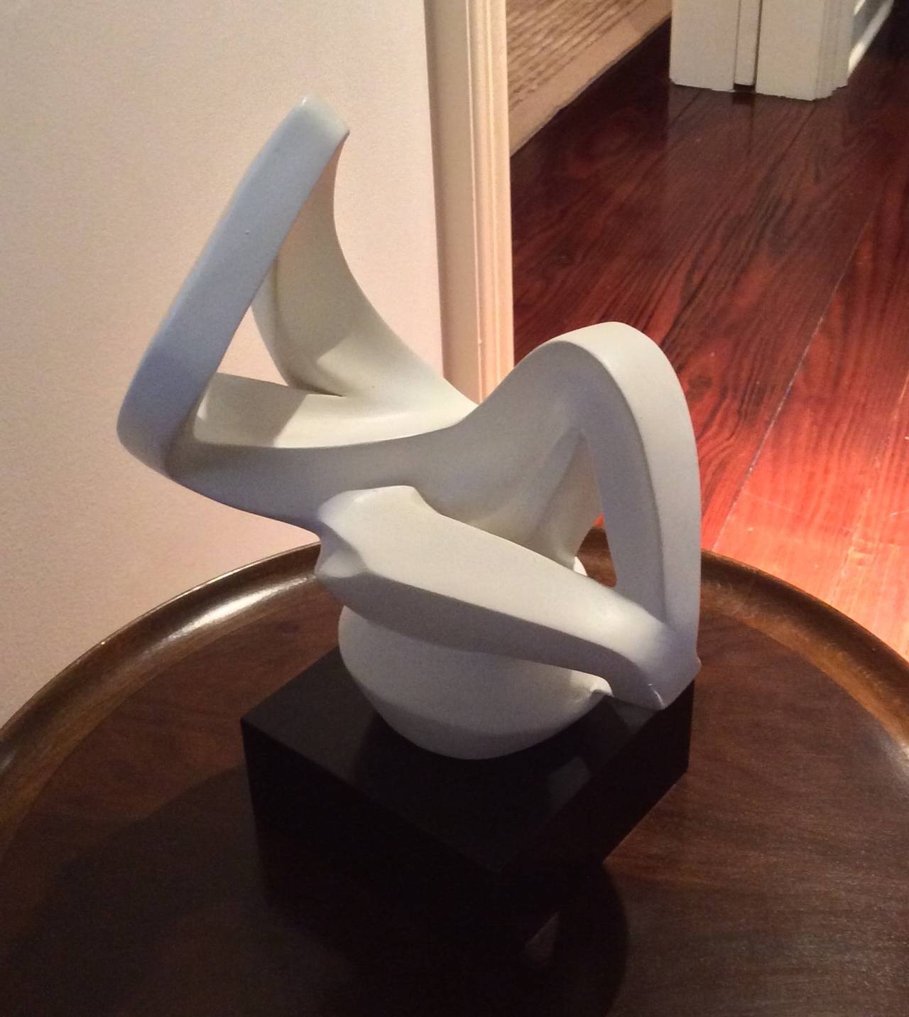 contemporary abstract sculpture
