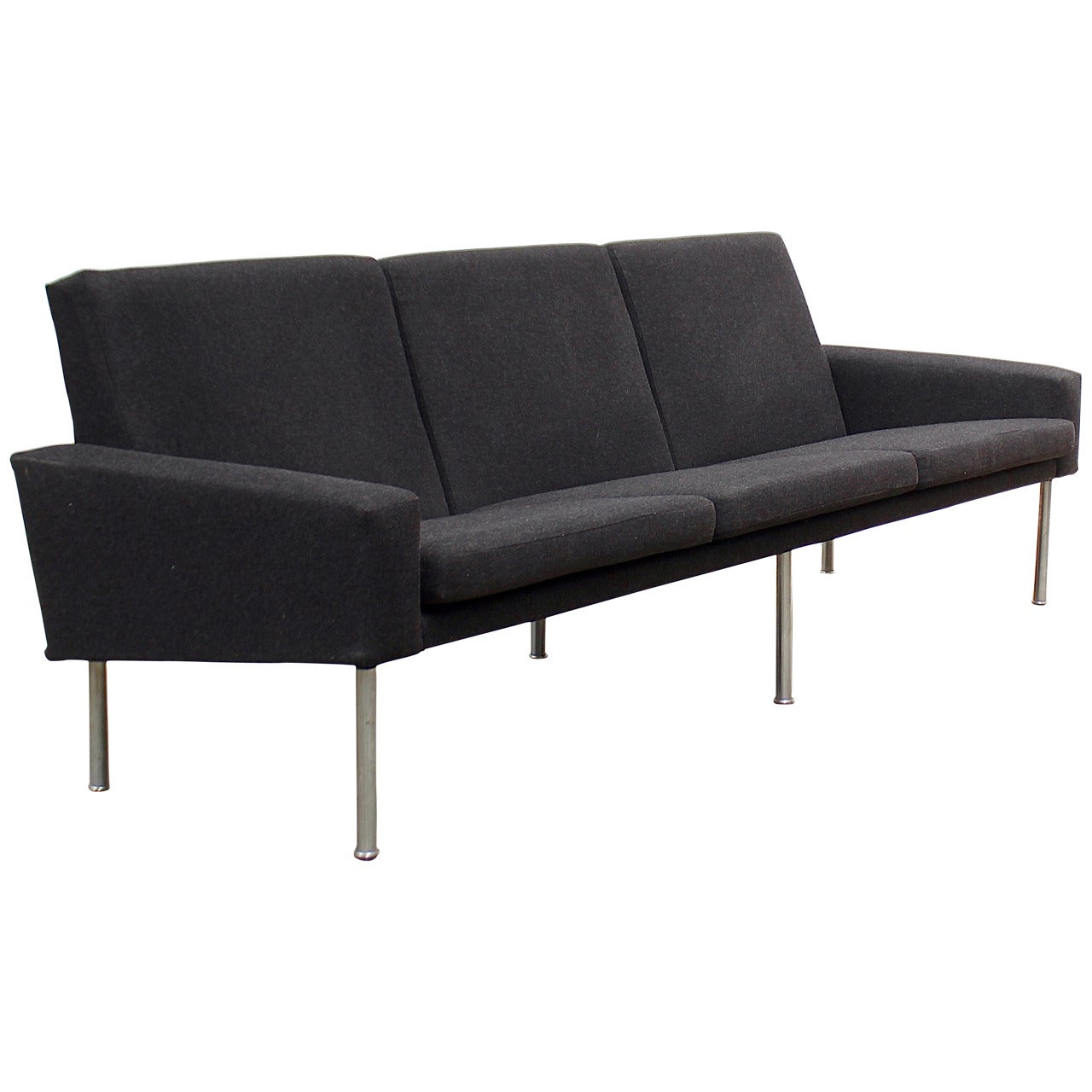Hans J. Wegner AP34/3 Seater Sofa in New Wool For Sale