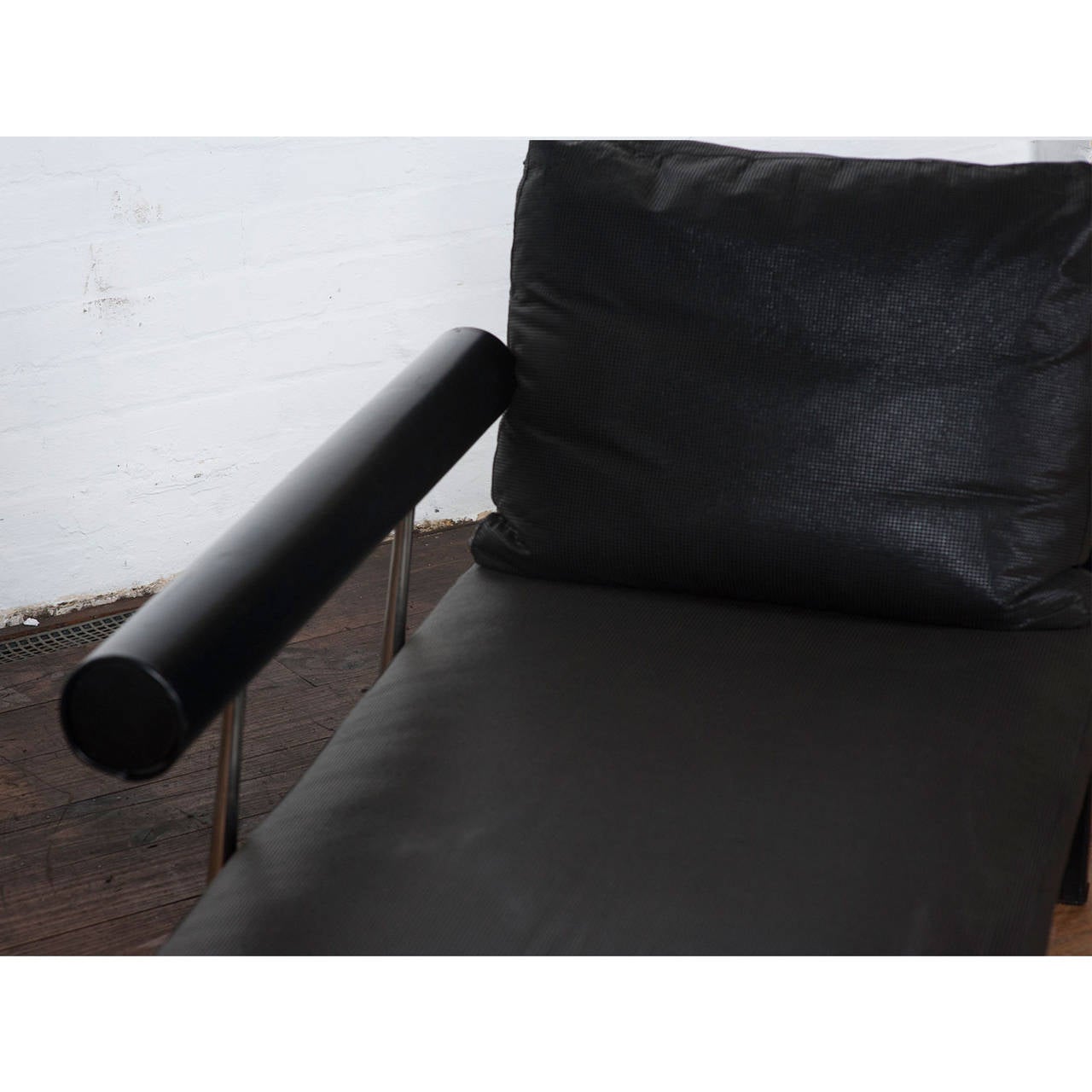 20th Century 1980s Black Leather Chaise Longue by Antonio Citterio for B&B Italia