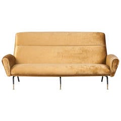 Mid-Century Italian Gold Velvet Three-Seat Sofa in the Style of Gio Ponti