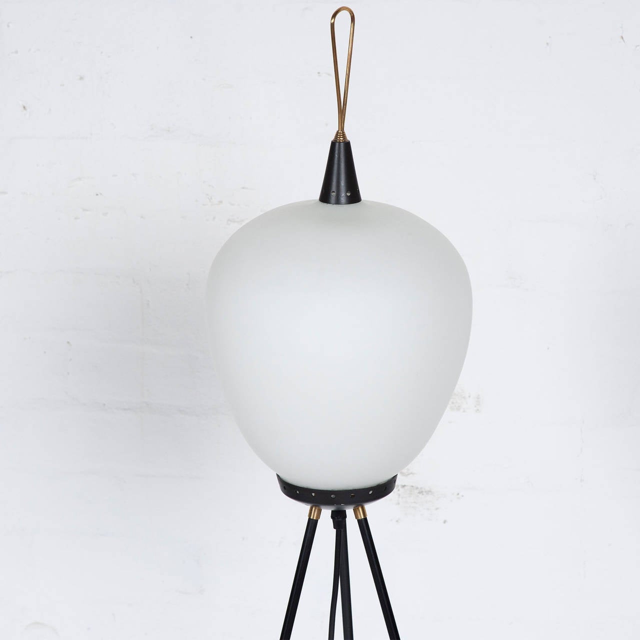 Mid-Century Modern Mid-Century 1950s Italian Glass Lantern Floor Lamp For Sale