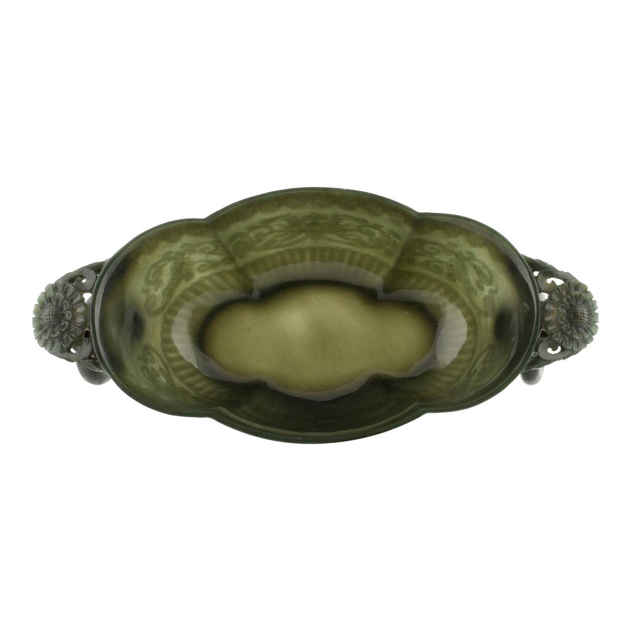 Carved Chinese Spinach Jade Bowl, 19th Century For Sale