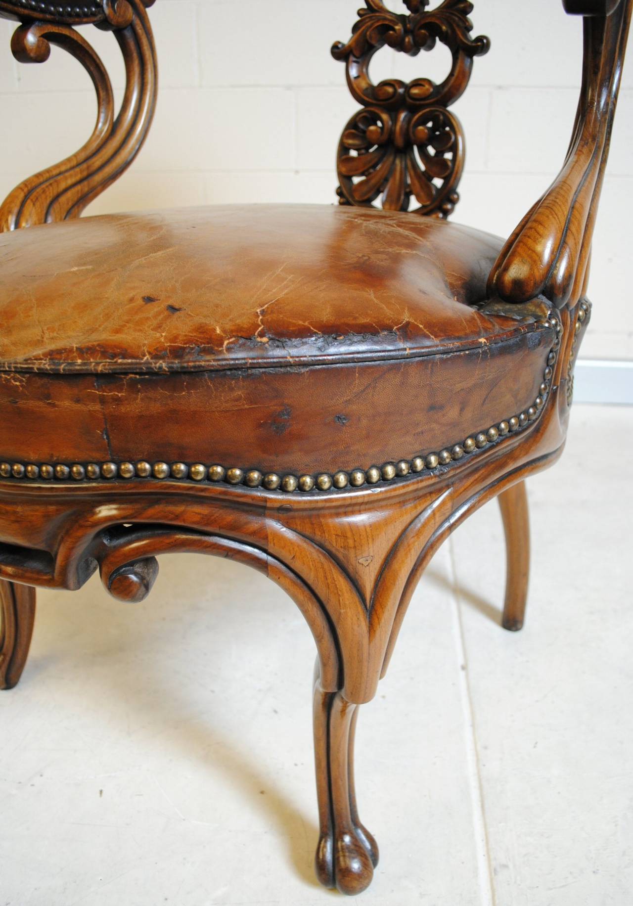 French Antique Rosewood Desk Chair with Leather Seat For Sale at 1stDibs