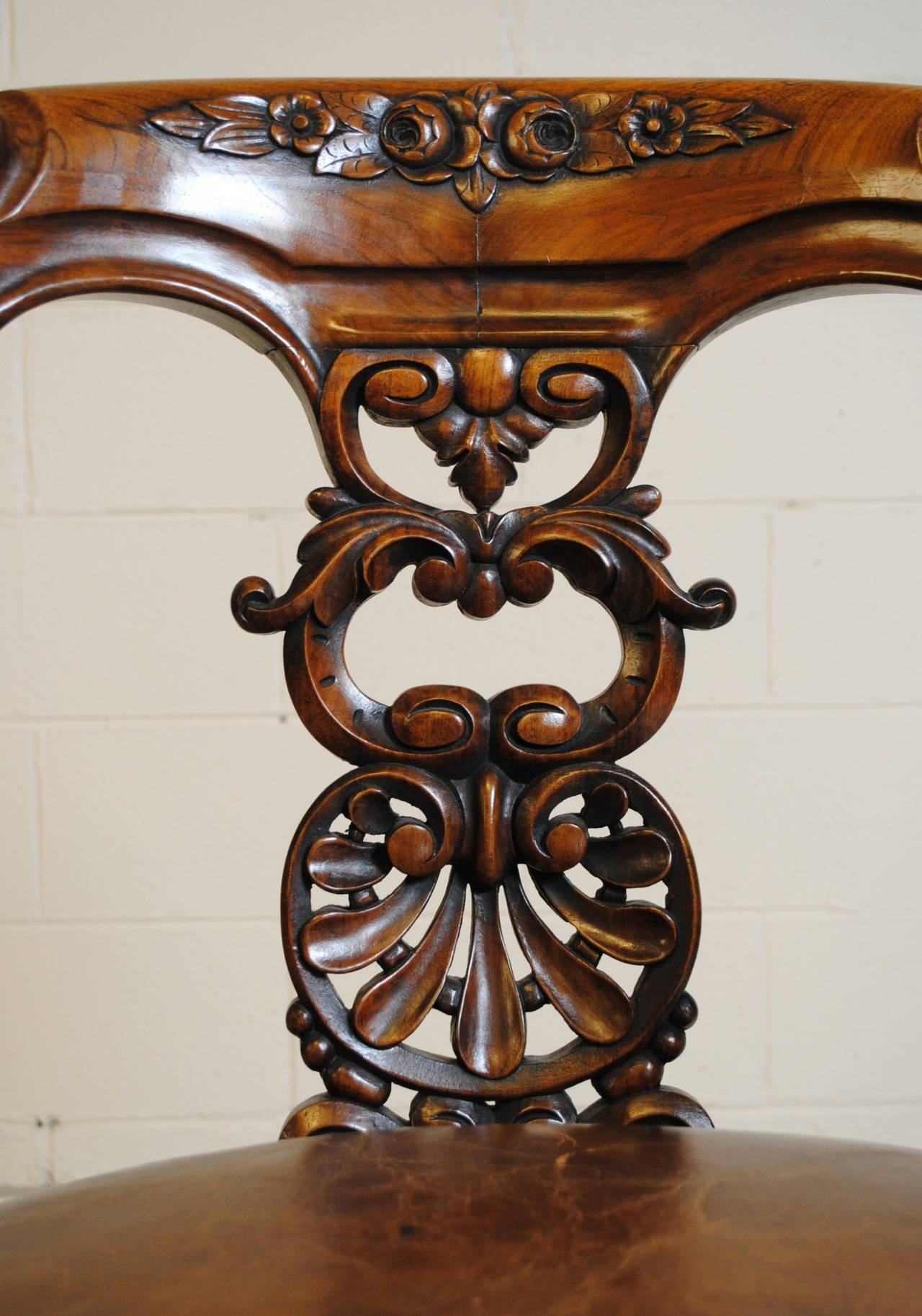 French Antique Rosewood Desk Chair with Leather Seat For Sale at 1stDibs