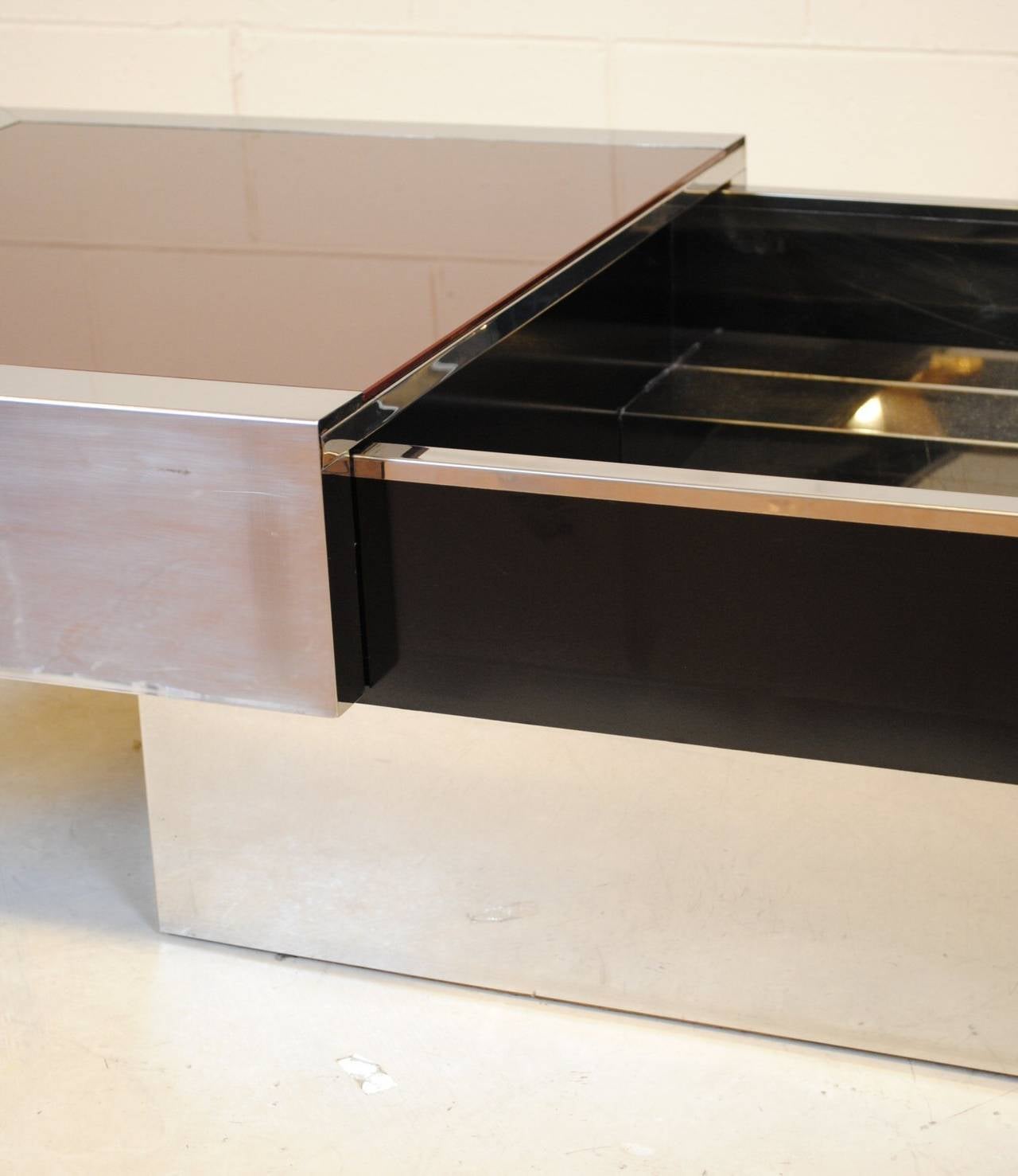 Italian Willy Rizzo Sliding Coffee or Cocktail Table