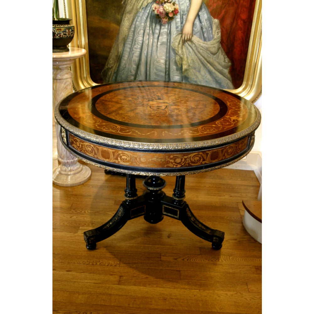 Walnut Early 19th Century French Empire Marquetry Drum Table For Sale