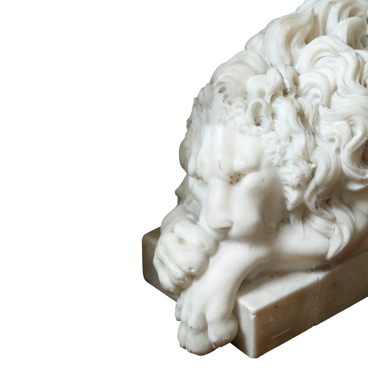 Neoclassical 19th Century Pair of Hand Carved Carrara Marble Lions