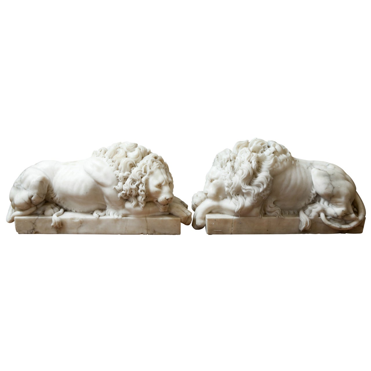 19th Century Pair of Hand Carved Carrara Marble Lions