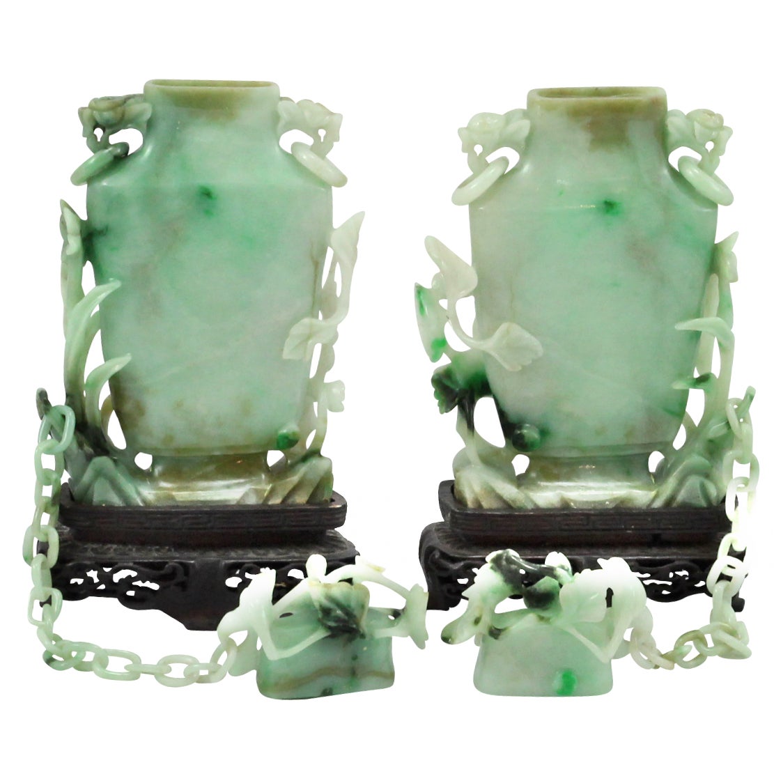 Qing Pair of Early 20th Century Jadeite Covered Vases For Sale