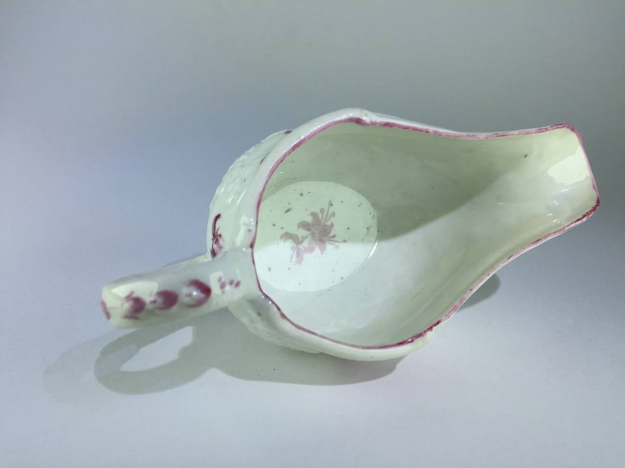 Bristol Sauceboat, Moulded Swags and Painted Puce Flowers, circa 1775 In Excellent Condition For Sale In Geelong, Victoria