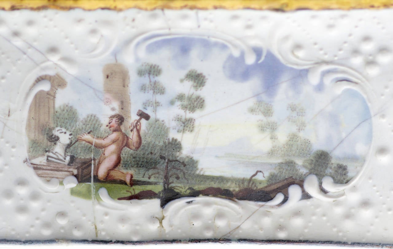 Quality English Enamel Box with Mythological Scenes, circa 1765 In Fair Condition For Sale In Geelong, Victoria