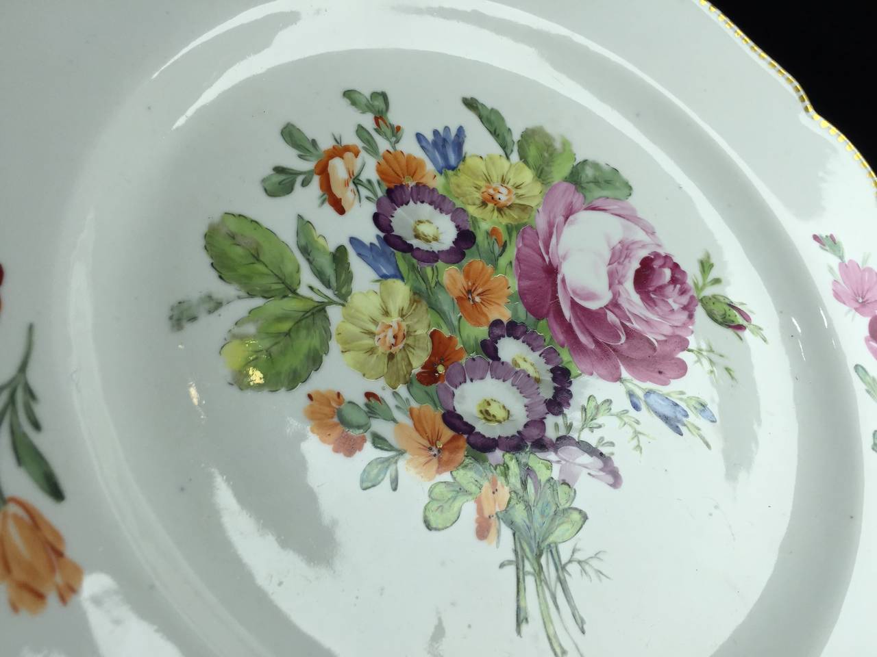 Russischer Teller:: Kaiserliche Porzellanmanufaktur:: St. Petersburg:: ca. 1765 (Rokoko)