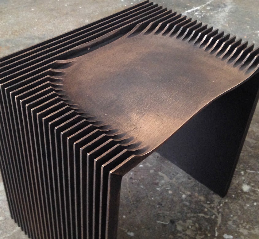 Sandgepolsterter Hocker Nr.1 aus Bronze von Jan Janssen (Janjanssenwerken) im Zustand „Hervorragend“ im Angebot in Chicago, IL