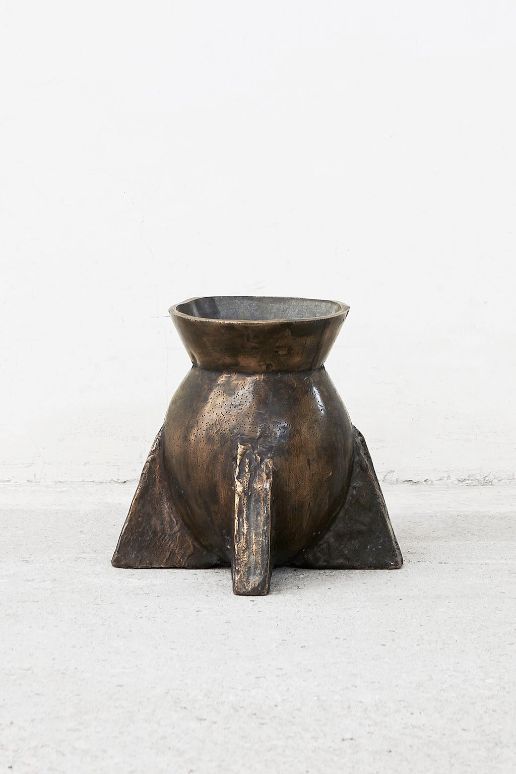Rick Owens Home collection

Materials: Bronze

Finishes: Black/Noir, Brutalist, Nitrate

Dimensions:
20 W x 20 D x 23 H cm
8 W x 8 D x 7 H in

Manufacturing date: 2007

Edition: Open.