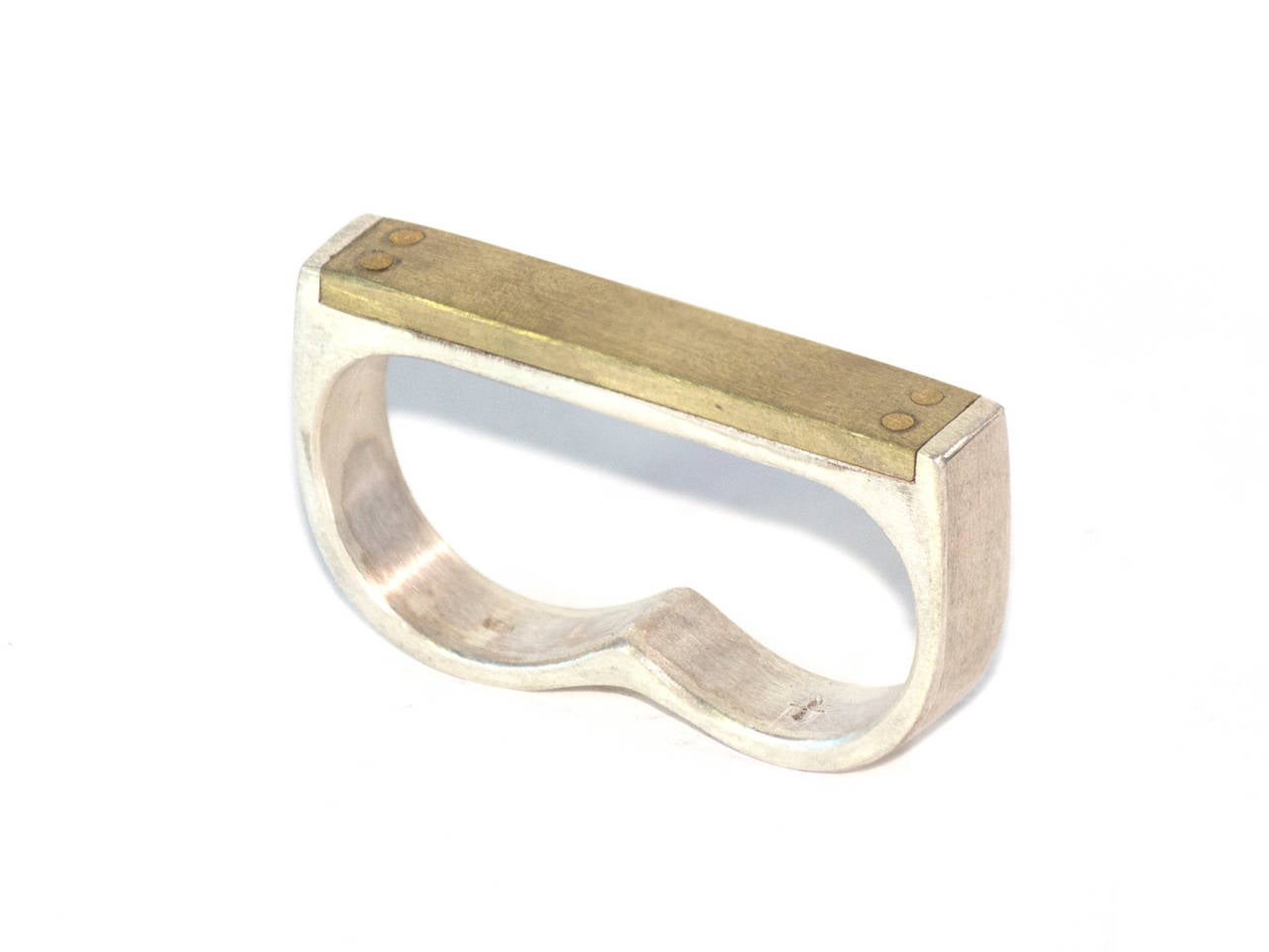 Matte sterling silver and matte brass double finger ring by P/4