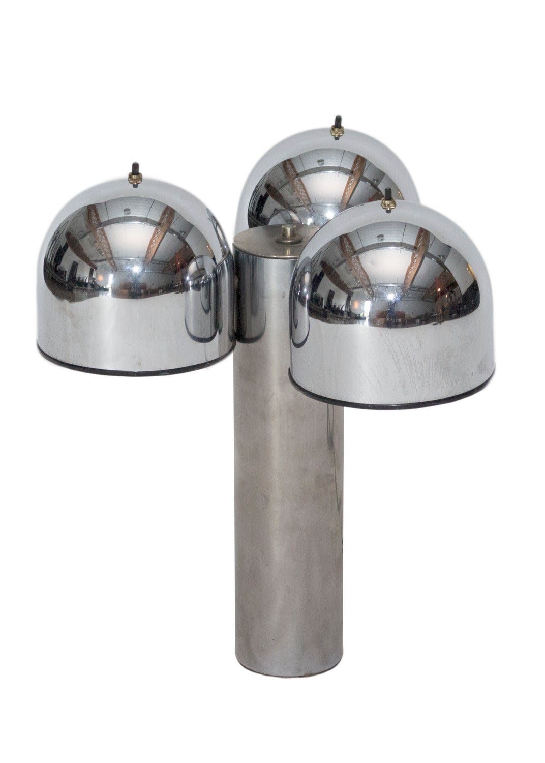 Chrome 1960s Italian table lamp with mirrored shades.