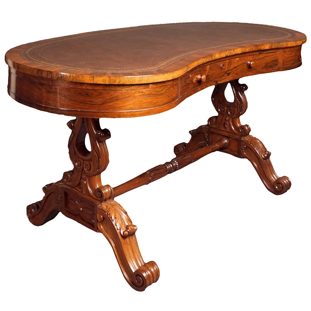 19th Century William IV Kidney Desk In Rosewood For Sale