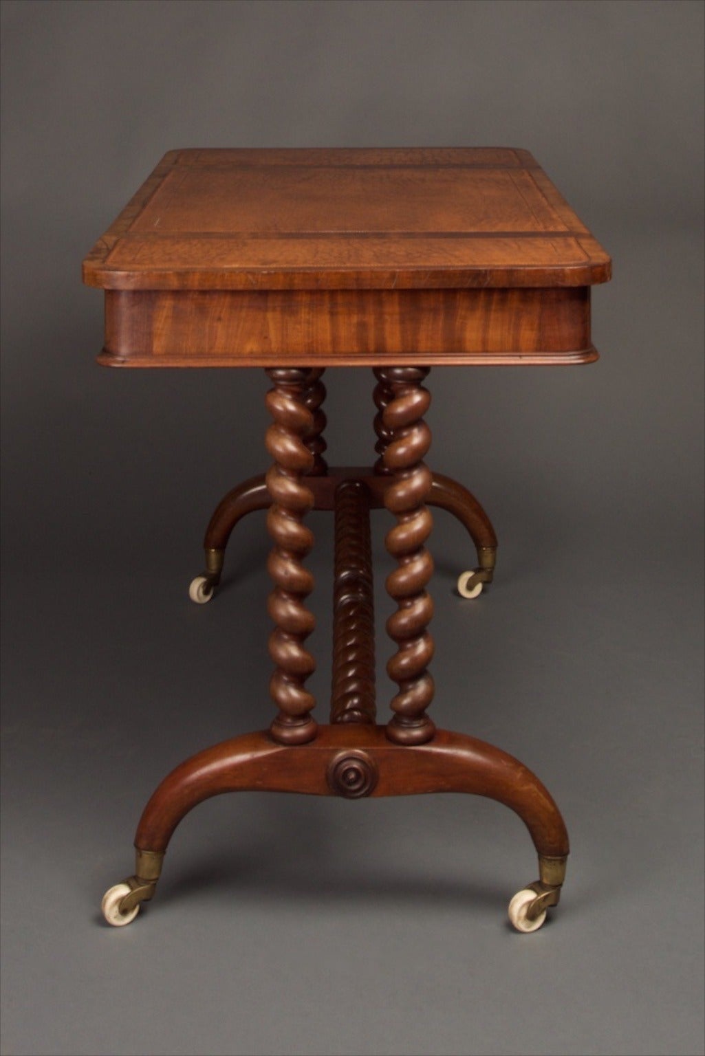 French 19th Century William IV Mahogany Library Table For Sale