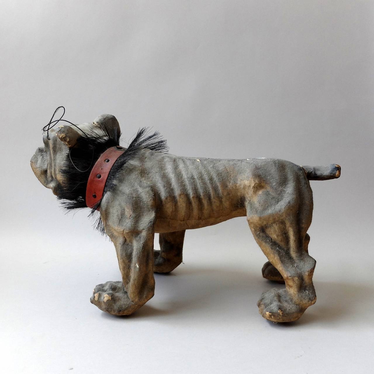 Antique French Growler Bulldog Toy In Fair Condition In Fitzroy, Victoria