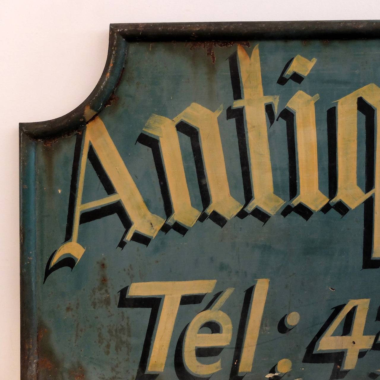 Belgian Painted Metal Antique Shop Sign In Good Condition For Sale In Fitzroy, Victoria