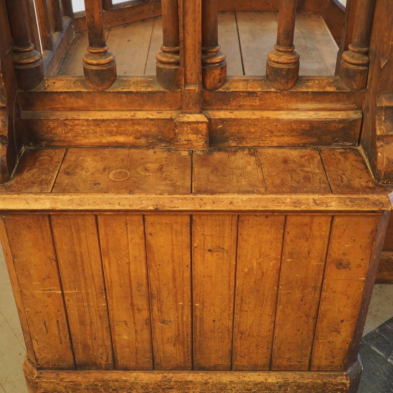 Oceanic Victorian Carved Church Pulpit in the Gothic Style For Sale