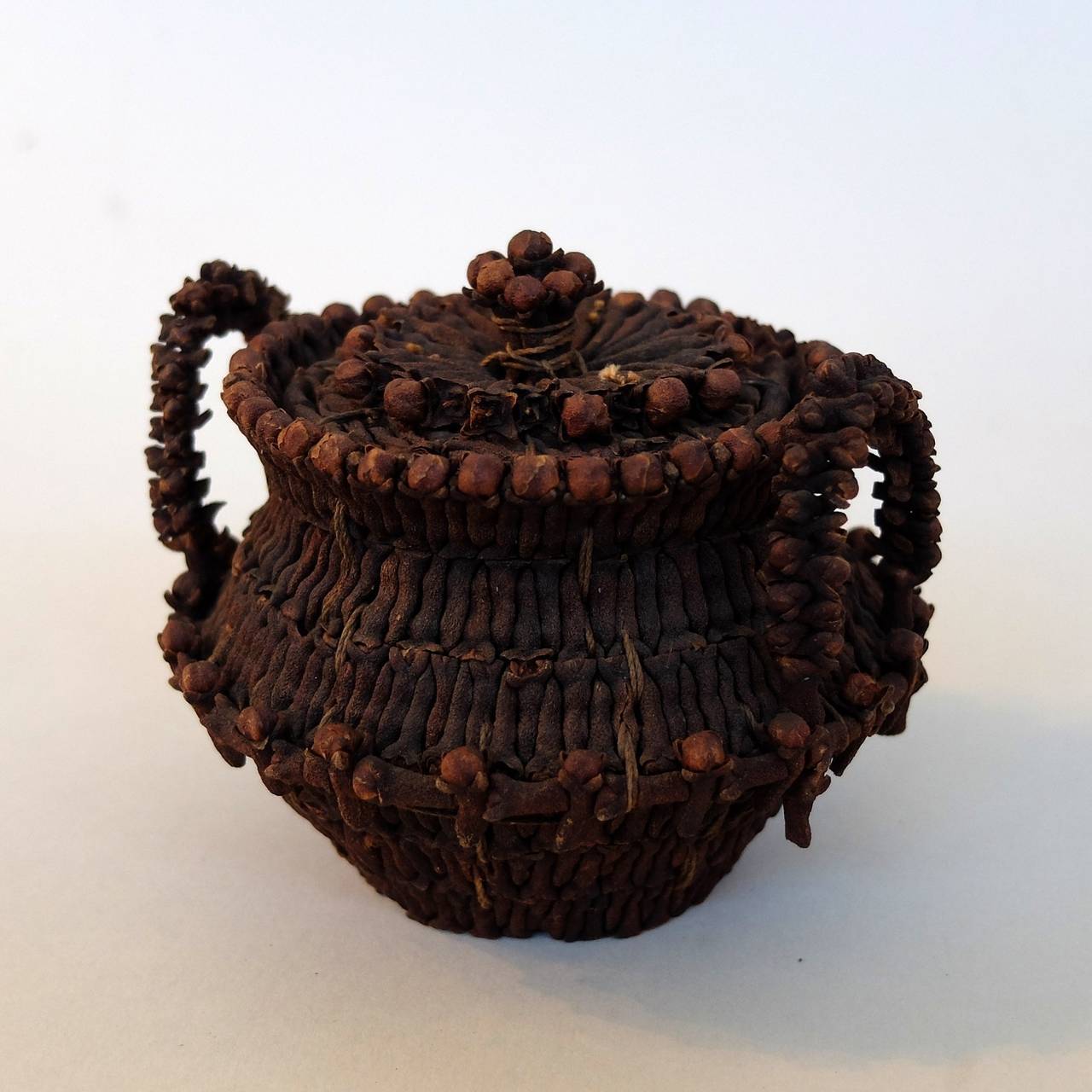 20th Century Miniature Clove Tea Set For Sale