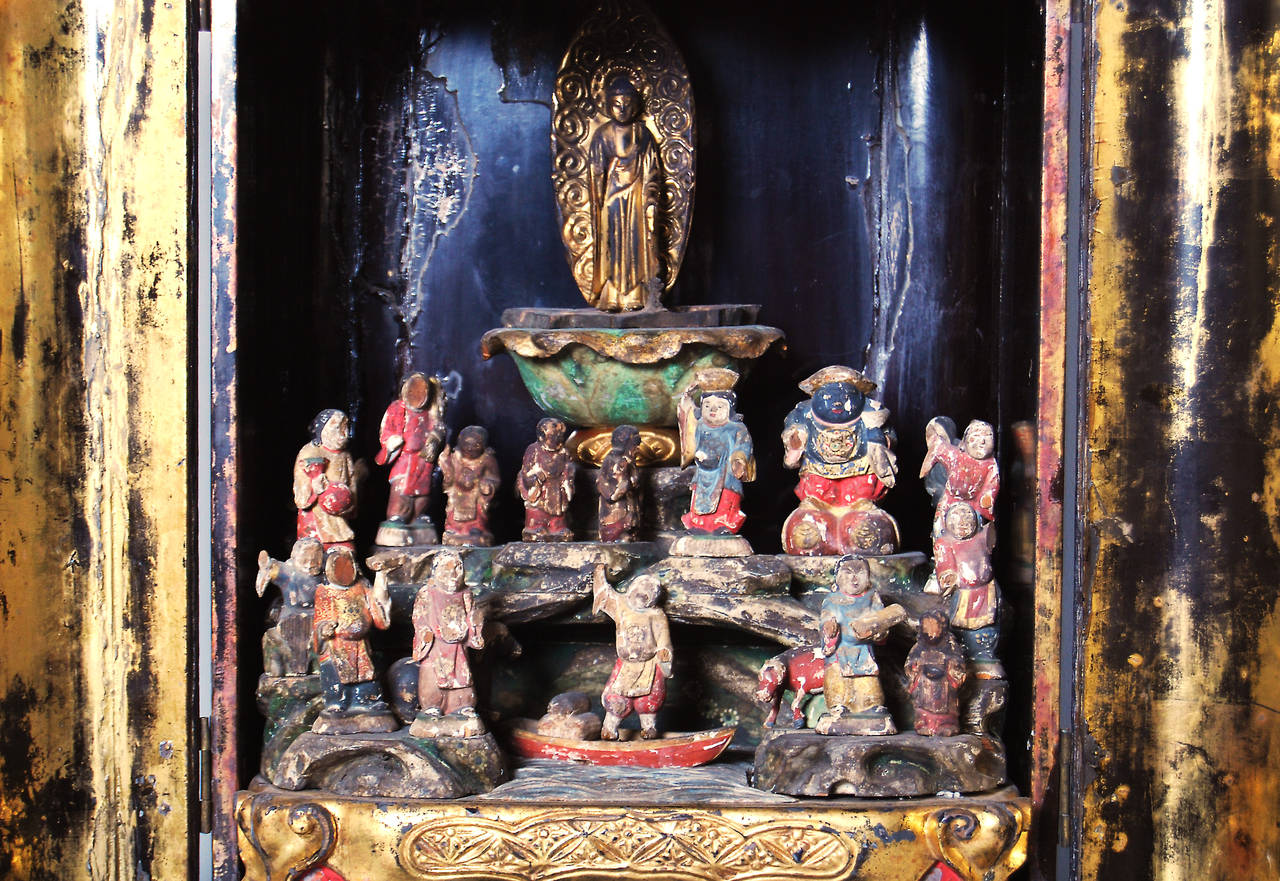 17th Century Antique Japanese Zushi, Personal Buddhist Shrine, Momoyama Period, 16th Century