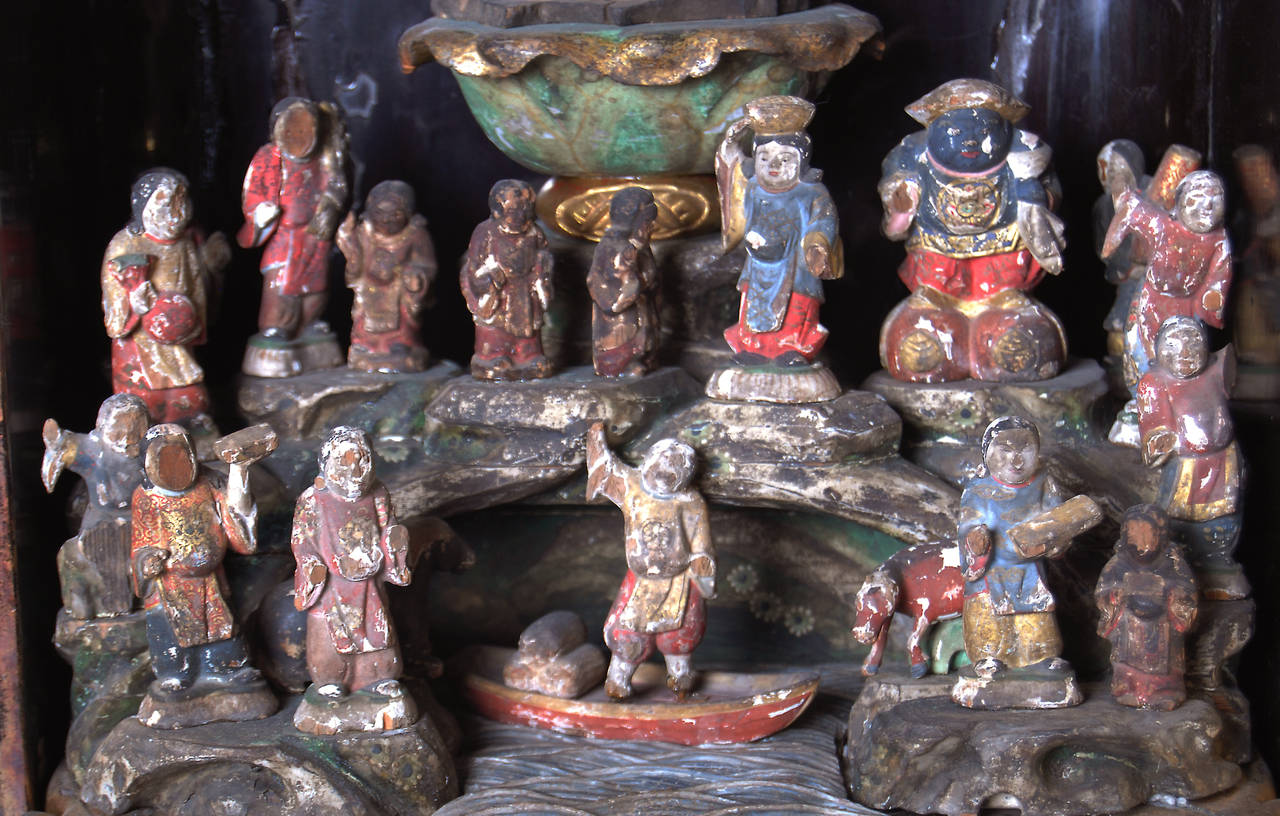 Gesso Antique Japanese Zushi, Personal Buddhist Shrine, Momoyama Period, 16th Century