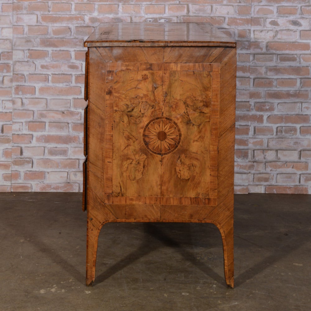 French Late 18th Century Italian Marquetry Commode For Sale