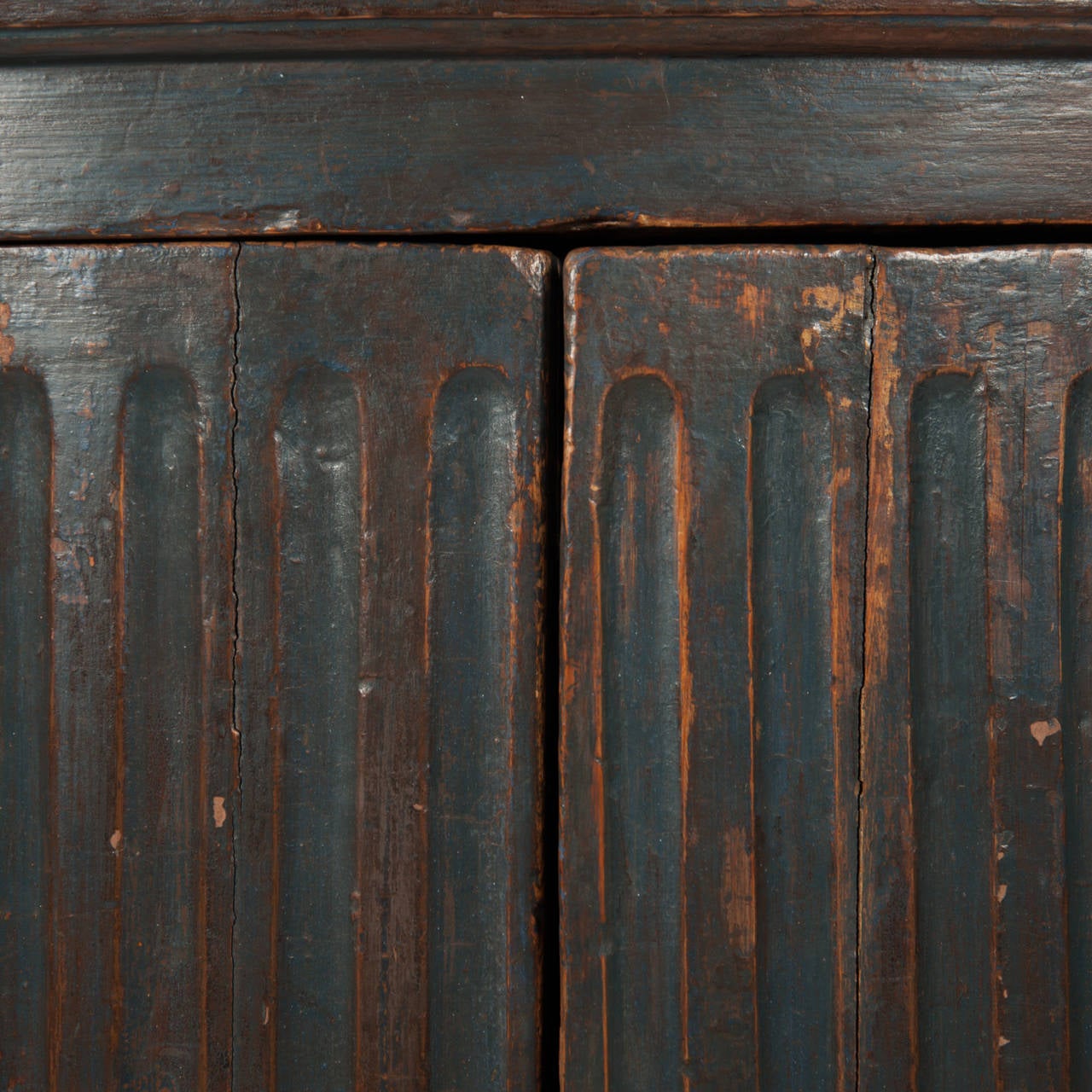 Swedish Pine Corner Cupboard, circa 18th Century For Sale 5