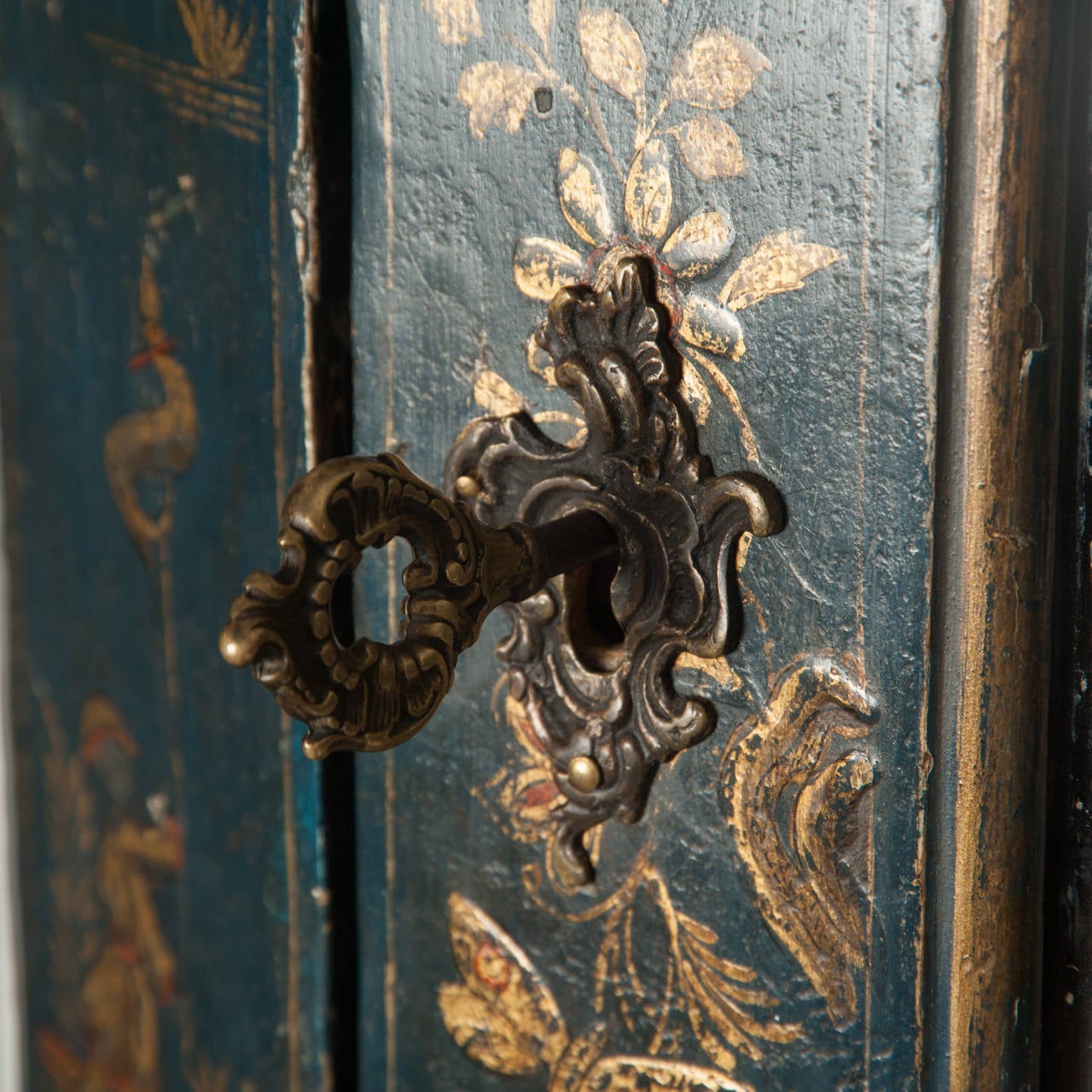 Rare 18th Century Northern Italian Lacquer Bureau Bookcase For Sale 4