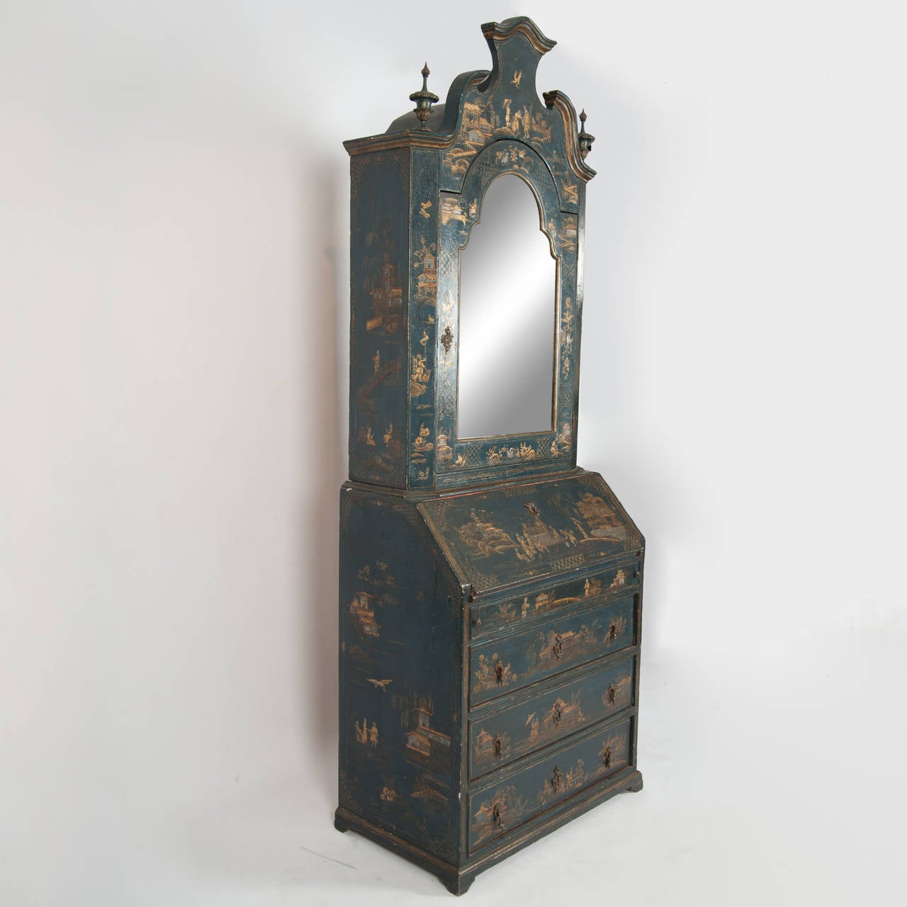 Chinoiserie Rare 18th Century Northern Italian Lacquer Bureau Bookcase For Sale