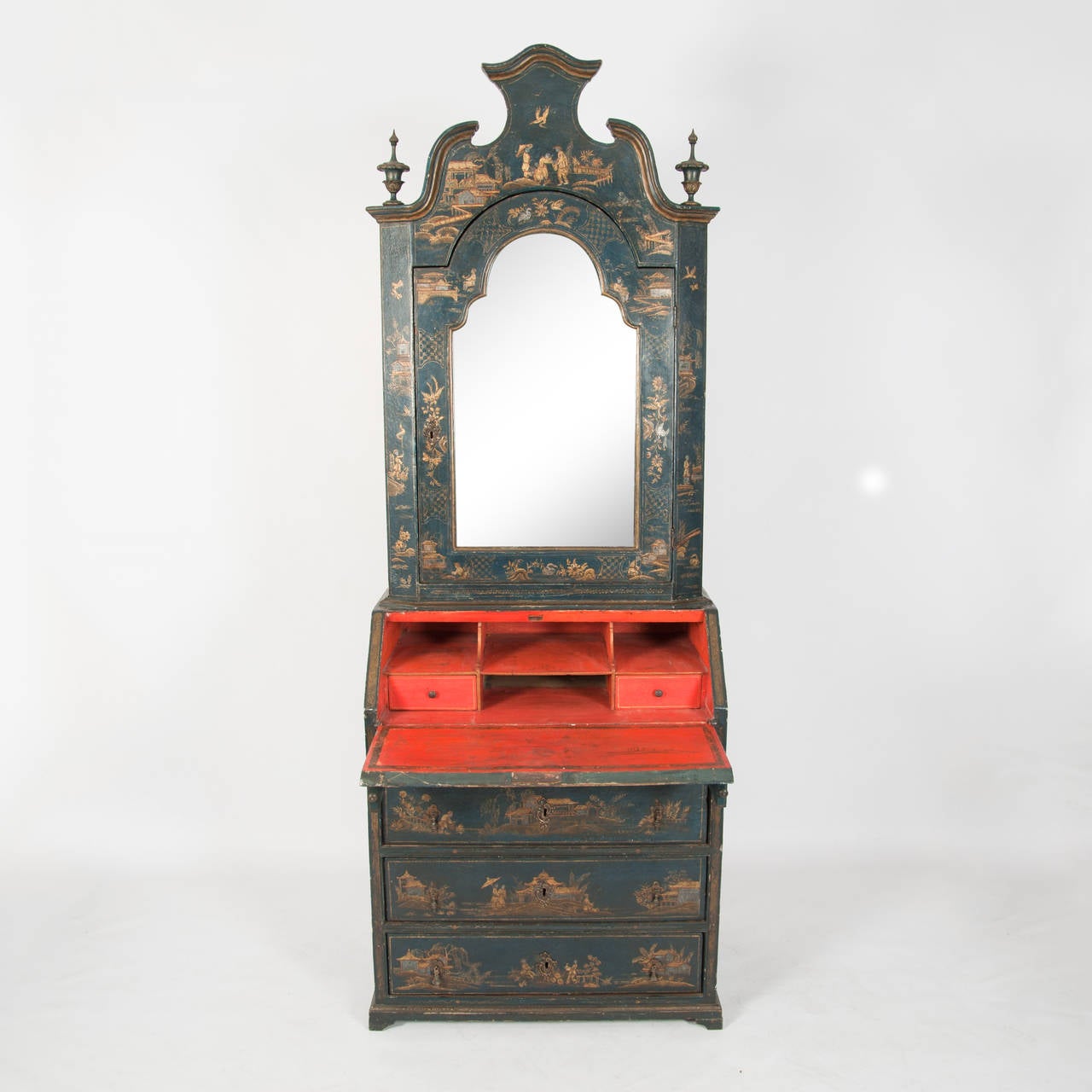 Hand-Painted Rare 18th Century Northern Italian Lacquer Bureau Bookcase For Sale