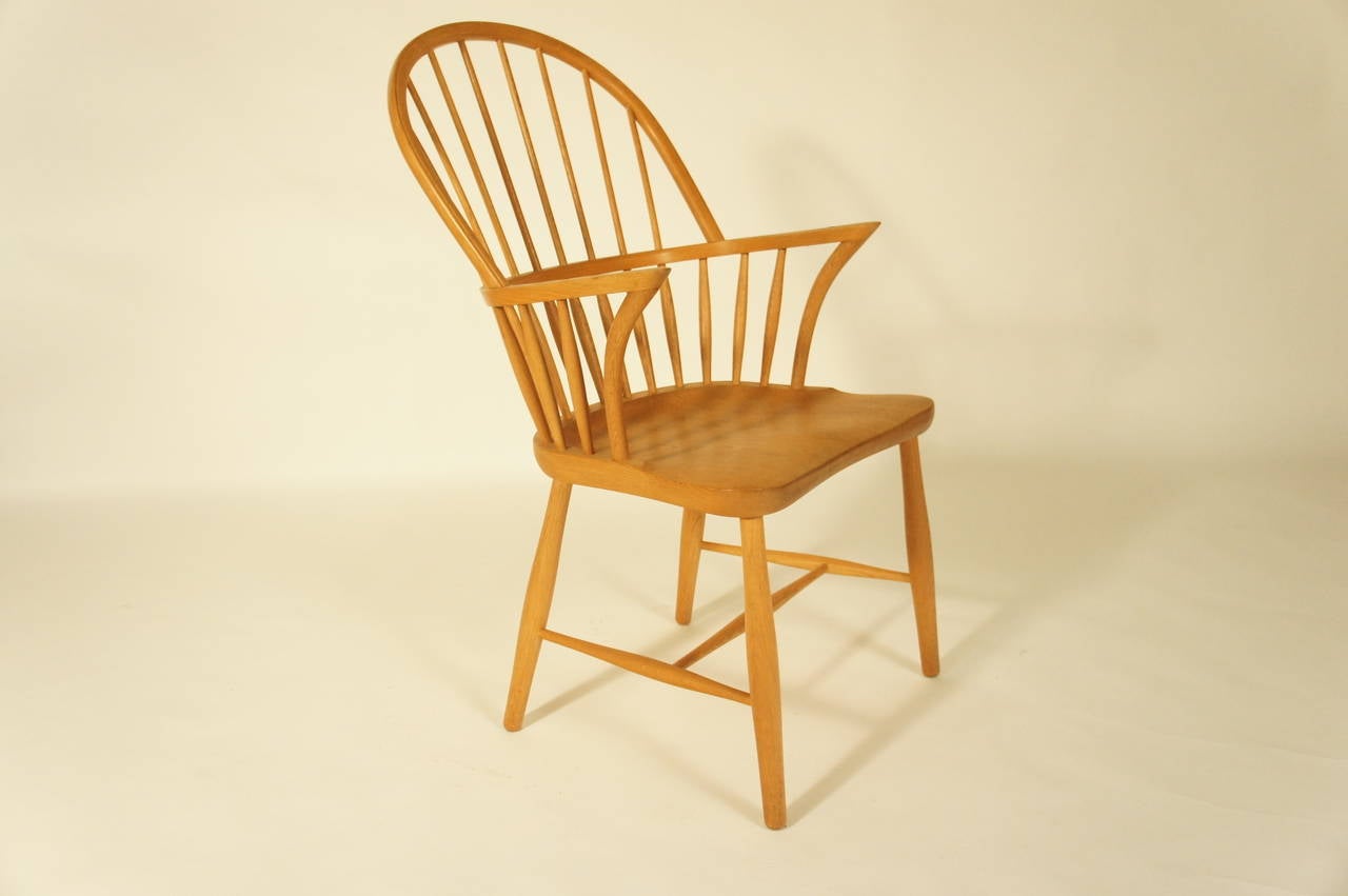 Scandinavian Modern Windsor Chair by Frits Henningsen For Sale