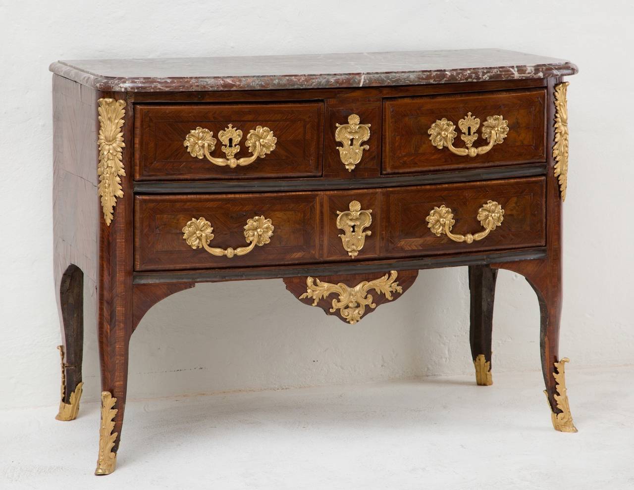 Louis XV French RéGence Ormolu-Mounted Amaranth Parquetry Commode For Sale