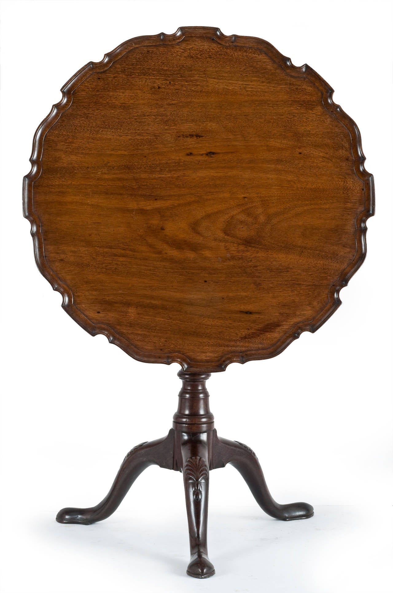 18th Century George III English Mahogany Pie Crust Edged Tilt-Top Wine Table For Sale