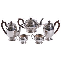 Mid-20th Century Silver Tea and Coffee Service by Hardy Bros