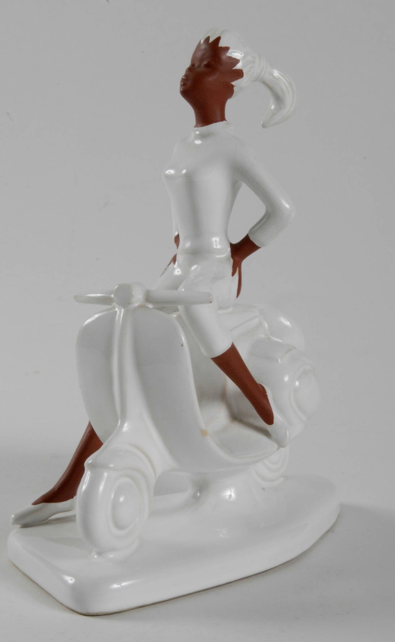 vespa girl model