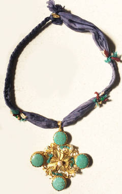 24-Carat Gold Necklace with Turquoise Stones and Pearls on Violet Silk