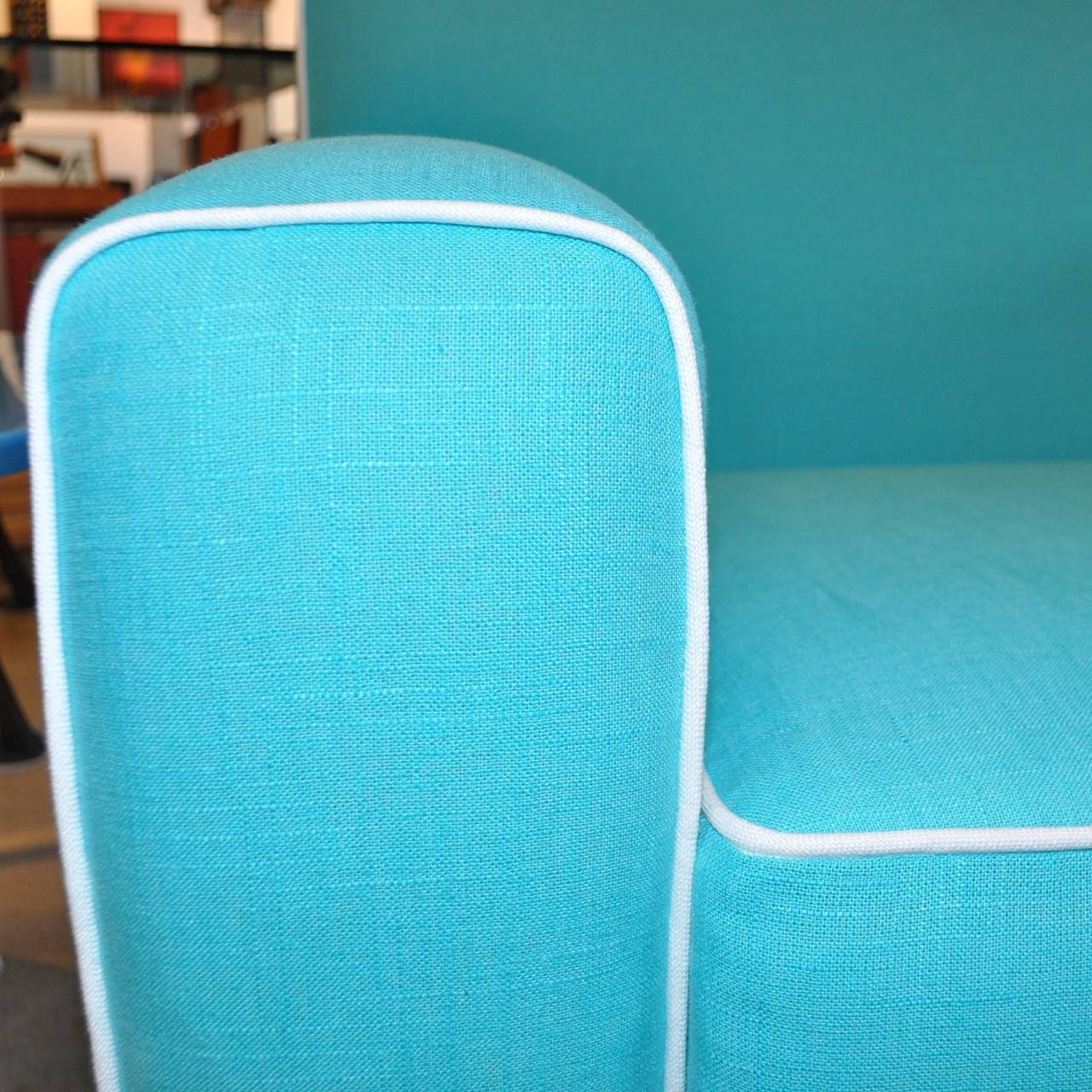Turquoise Club Chairs In Excellent Condition In New London, CT