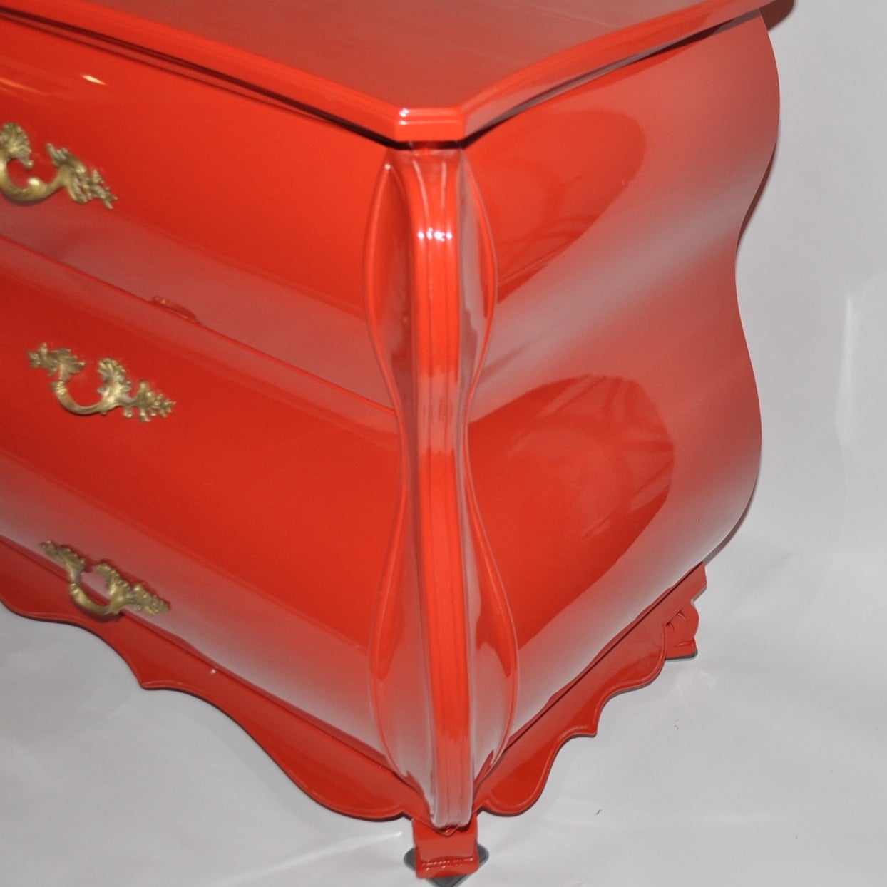 Wood Red Lacquered Six-Drawer French Provincial Bombe Chest