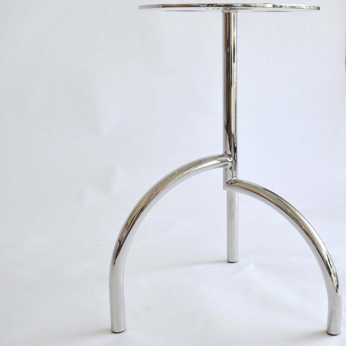 Brueton Spider Table by Stanley Jay Friedman In Good Condition For Sale In New London, CT