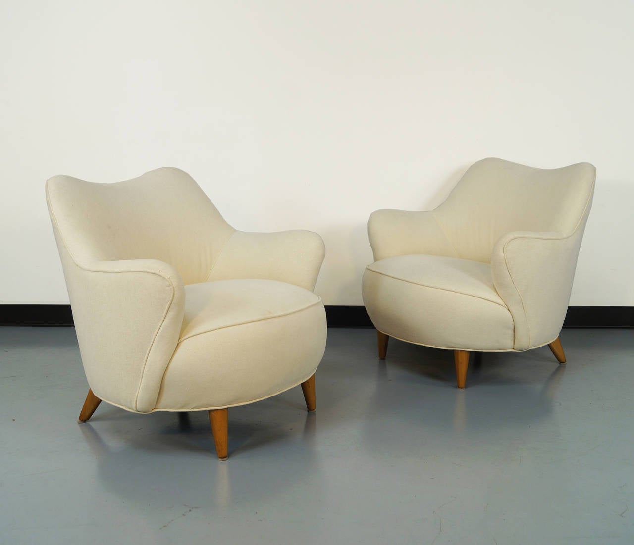 American Barrel Lounge Chairs by Vladimir Kagan