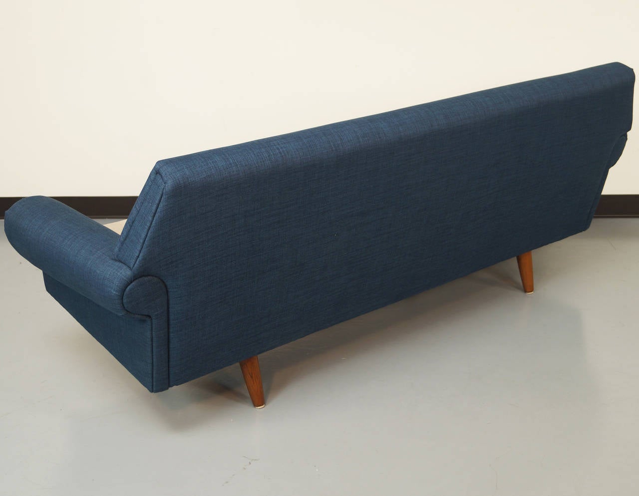 Danish Modern Sofa by Hans Wegner 1