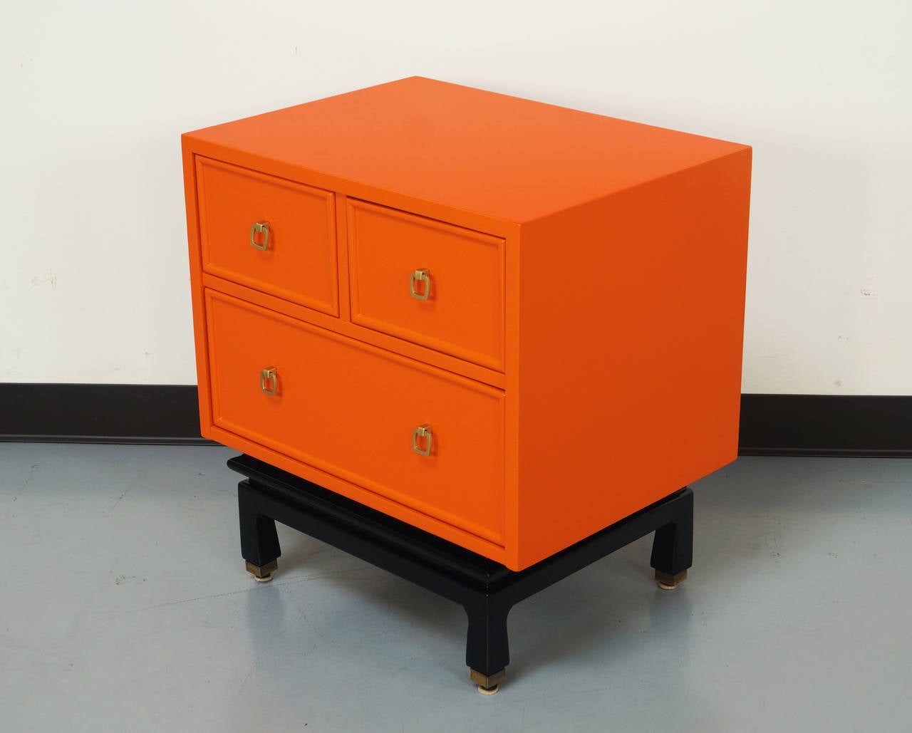 Hollywood Regency Vintage Lacquered Nightstands by American of Martinsville