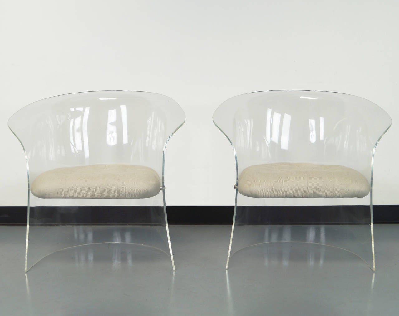 Late 20th Century Vintage Flexuous Lucite Chairs