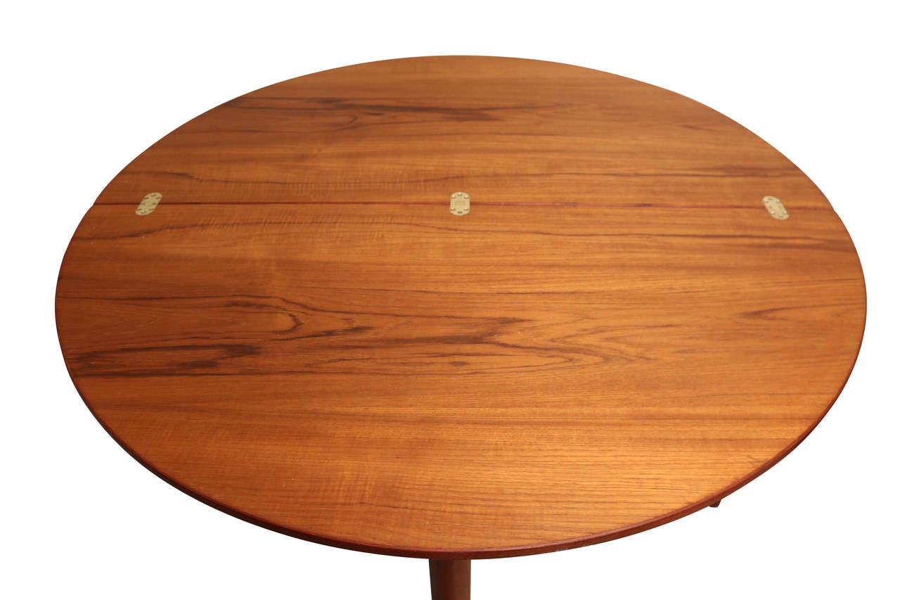 Mid-Century Modern Round Teak Folding Dining Table and Chairs by Poul Volther for Frem Rojle
